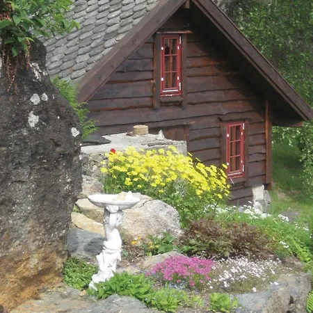 1 Bedroom Front In *