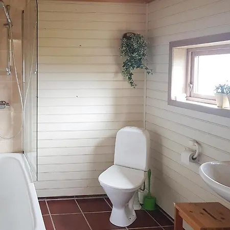 1 Bedroom Front In *